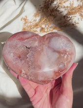 Load and play video in Gallery viewer, Pink Amethyst Heart HF
