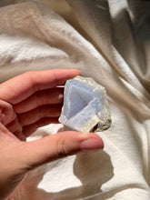 Load image into Gallery viewer, Blue Lace Agate Raw E
